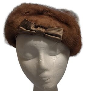 Pollack  mink fur pill bix hat with bow